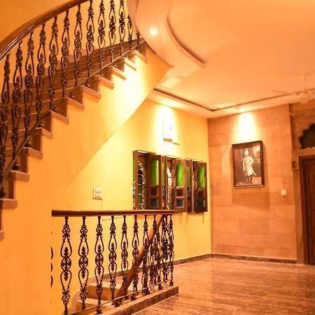 Jodhpur Palace Guest House ภายนอก รูปภาพ