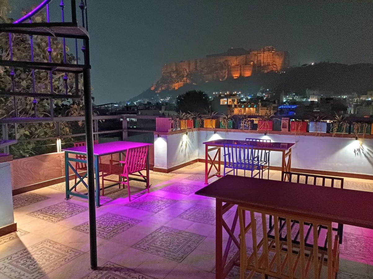 Jodhpur Palace Guest House ภายนอก รูปภาพ